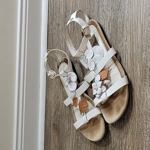 Valentino Garavani Leather Gladiator Sandals Grecian Flowers White Size 37 US 7